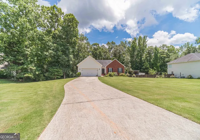 Photo 4 of Single family home for sale at 3435 Davan Ln, Monroe, GA 30655 | MLS# 10789231 | Listing updated on 2026-08-10