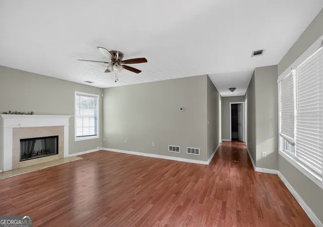 Photo 4 of Single family home for sale at 25 Halley Ct, Covington, GA 30016 | MLS# 10807924 | Listing updated on 2026-10-12