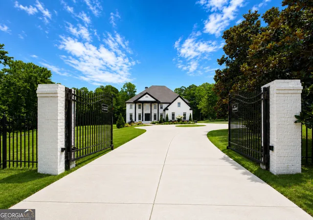 Photo 1 of Mansion for sale at 14955 Thompson Rd, Milton, GA 30004 | MLS# 10799117 | Listing updated on 2026-09-11