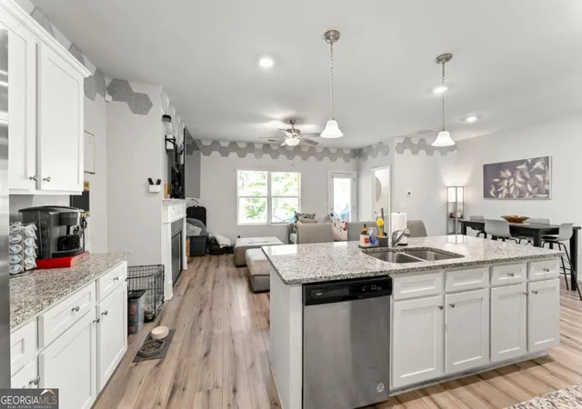 Photo 4 of Townhouse for sale at 1840 Fabian Wy Sw, Austell, GA 30106 | MLS# 10827087 | Listing updated on 2026-10-04