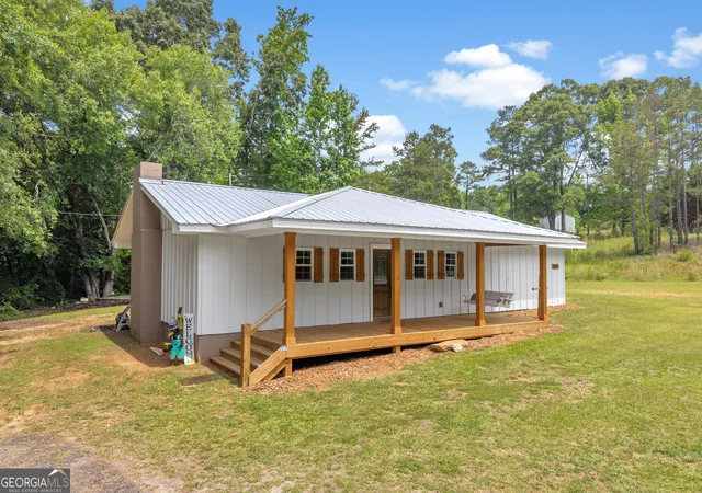 Homes for sale in Iva, SC | 3030 Smith Mcgee Rd, Iva, SC 29655 | MLS# 10777482