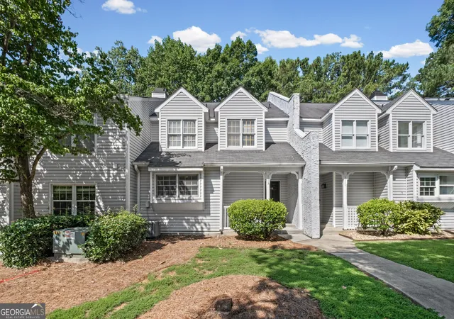 Photo 2 of Condo for sale at 1113 Cannongate Xing Sw, Marietta, GA 30064 | MLS# 10808960 | Listing updated on 2026-08-10