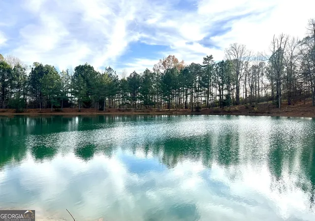 Photo 4 of House for sale at 373 Gray Rd, Eatonton, GA 31024 | MLS# 10835521 | Listing updated on 2026-09-13