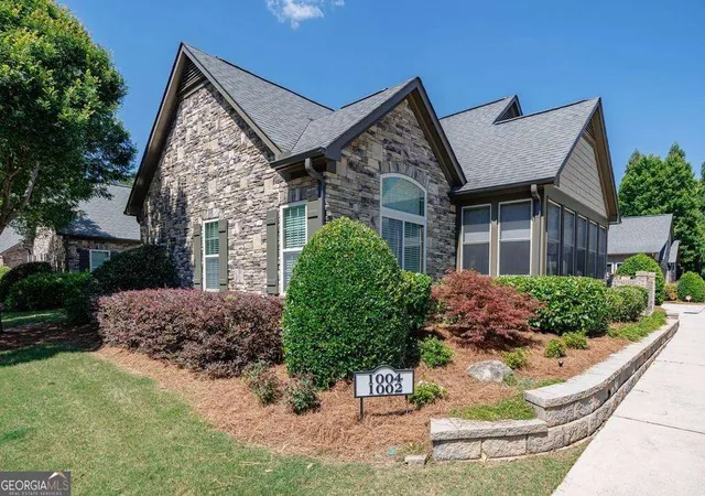 2nd image of 120 Chastain Rd Nw #1002, Kennesaw, GA 30144 | MLS# 10821264