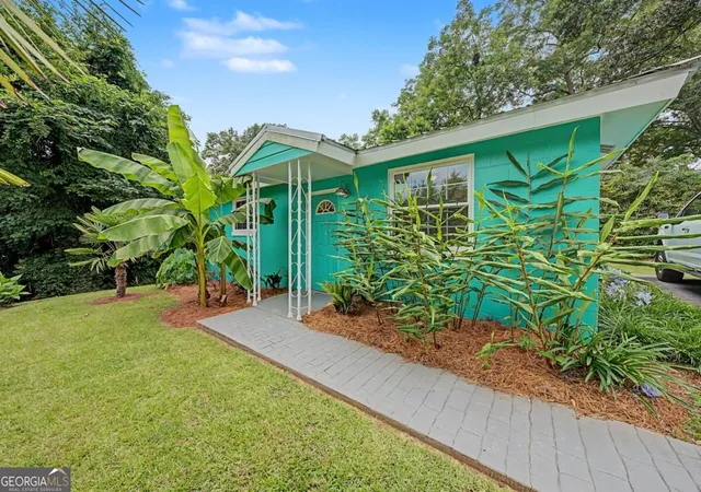 Photo 2 of Multi family home for sale at 559 Pulaski St, Athens, GA 30601 | MLS# 10836766 | Listing updated on 2026-09-14