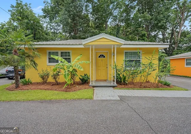 Photo 4 of Multi family home for sale at 559 Pulaski St, Athens, GA 30601 | MLS# 10836766 | Listing updated on 2026-09-14