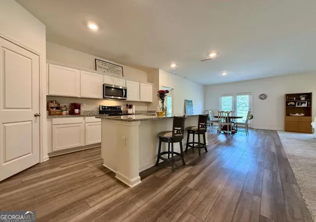Photo 3 of Single family home for sale at 240 Hyde Park, Winder, GA 30680 | MLS# 10826755 | Listing updated on 2026-10-05
