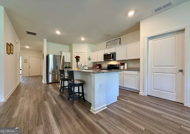 Photo 3 of Single family home for sale at 240 Hyde Park, Winder, GA 30680 | MLS# 10826755 | Listing updated on 2026-10-05