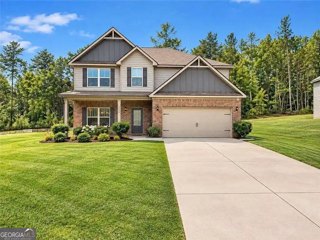 Photo 1 of Single family home for sale at 2009 River Fls Dr, Griffin, GA 30223 | MLS# 10869759 | Listing updated on 2026-10-22