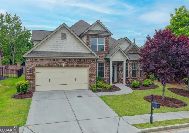 Photo 2 of Single family home for sale at 2583 Madison Mae Ln, Grayson, GA 30017 | MLS# 10757524 | Listing updated on 2026-09-17