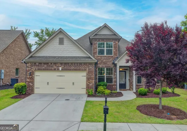 Photo 3 of Single family home for sale at 2583 Madison Mae Ln, Grayson, GA 30017 | MLS# 10757524 | Listing updated on 2026-09-17