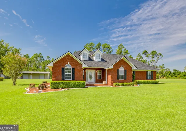 Photo 4 of Sale Pending at 4822 Ga Hwy 15, Vidalia, GA 30474 | MLS# 10627061 | Listing updated on 2025-11-30