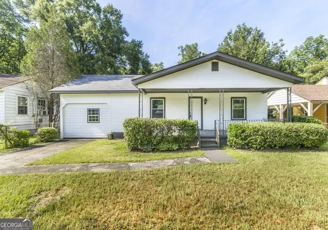 Homes for sale in Macon, GA | 1140 Schley St, Macon, GA 31206 | MLS# 10803980