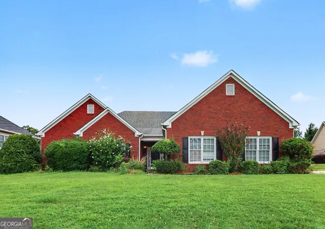 1st image of 17 Windermere Bnd Nw, Cartersville, GA 30120 | MLS# 10824408