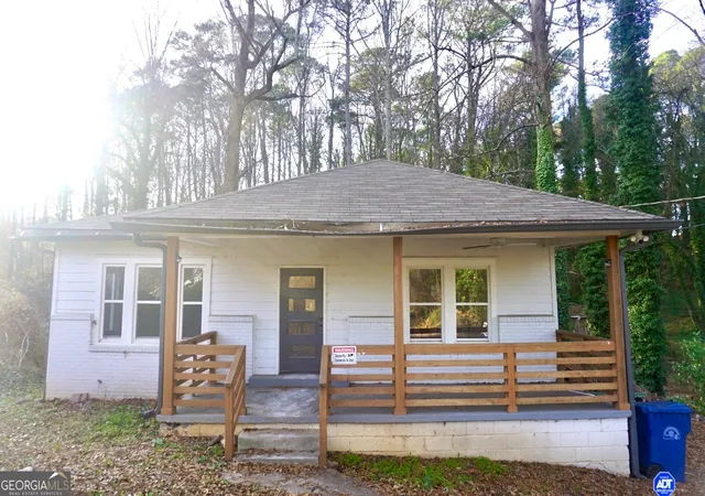 3rd image of 124 Fairfield Pl Nw, Atlanta, GA 30314 | MLS# 10676754