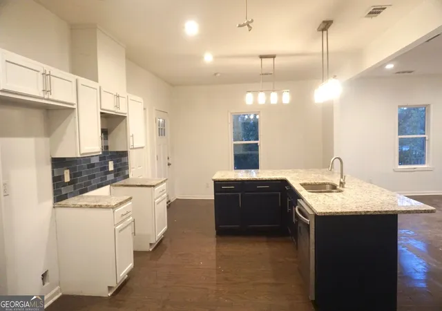 5th image of 124 Fairfield Pl Nw, Atlanta, GA 30314 | MLS# 10676754