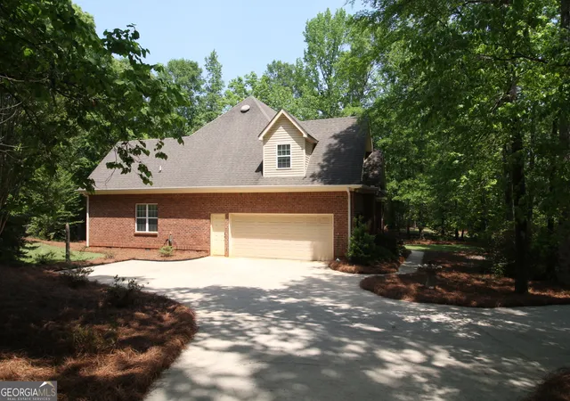 Homes for sale in Forsyth, GA | 450 Deer Creek Dr, Forsyth, GA 31029 | MLS# 10755193