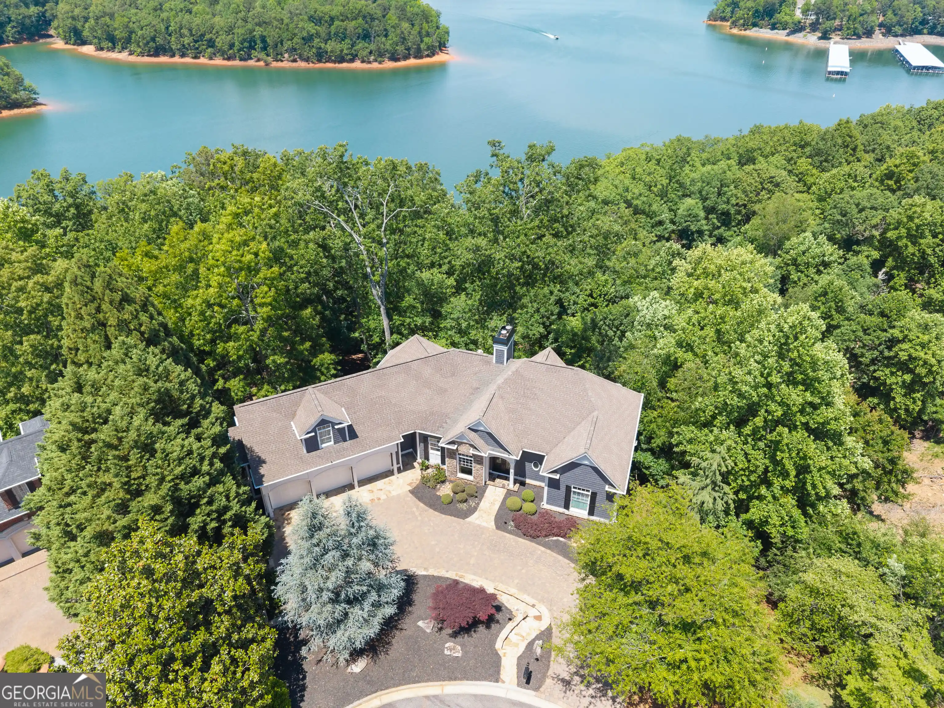 Photo 1 of Single family home for sale at 3546 Lake Breeze Ln, Gainesville, GA 30506 | MLS# 10772258 | Listing updated on 2026-10-03
