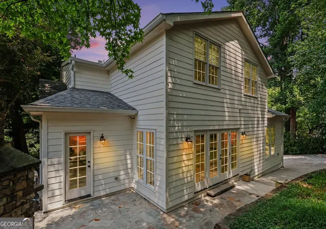 Photo 3 of Sale Pending at 3055 Skyland Dr Ne, Atlanta, GA 30341 | MLS# 10799416 | Listing updated on 2026-09-02