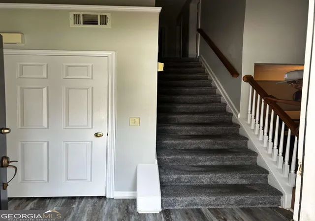 Photo 3 of Single family home for sale at 4949 Penscot Wy, Stone Mountain, GA 30088 | MLS# 10826108 | Listing updated on 2026-09-23