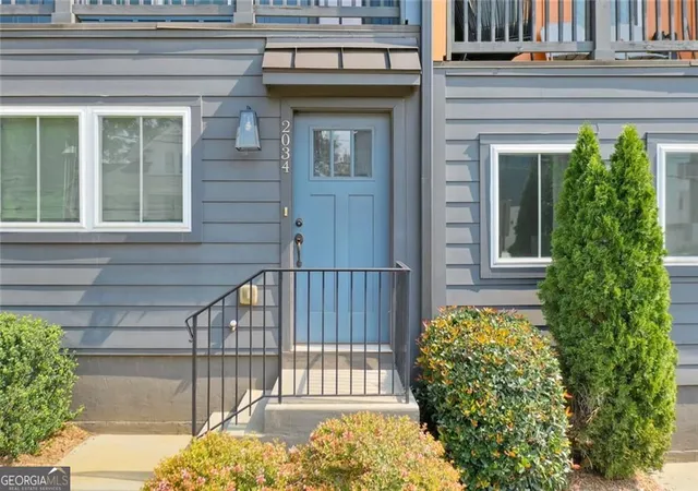 1st image of 2034 Se Bixby Byway Dr Se, Atlanta, GA 30317 | MLS# 10819608