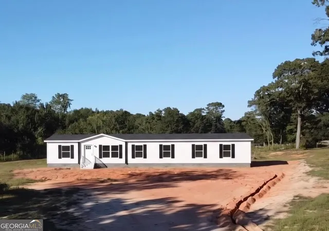 Single family home for sale at 150 Garrison Rd, Carnesville, GA 30521 | MLS# 10881498