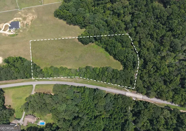 1st image of 390 Edwards Rd, Oxford, GA 30054 | MLS# 10826060