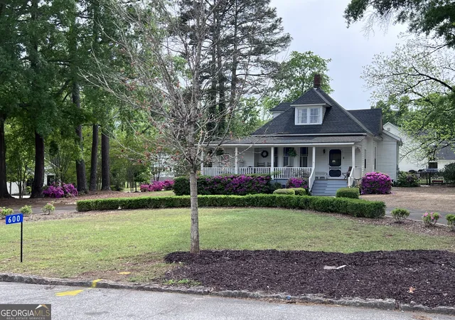 2nd image of 600 Foster St, Madison, GA 30650 | MLS# 10800570
