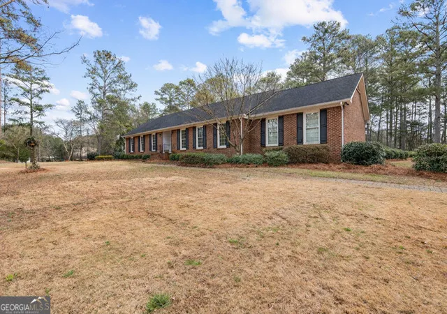 Photo 3 of Single family home for sale at 238 Elliott Rd, Mcdonough, GA 30252 | MLS# 10798688 | Listing updated on 2026-09-15