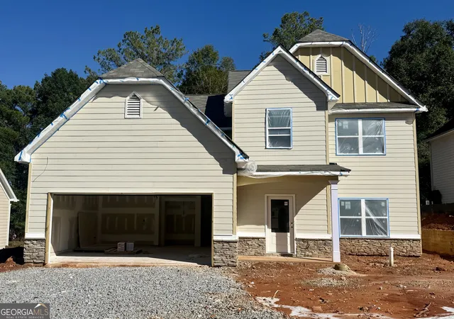 Photo 1 of Single family home for sale at 31 Vaux Way, Newnan, GA 30263 | MLS# 10846406 | Listing updated on 2026-10-29