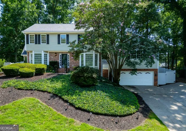 Photo 1 of Single family home for sale at 315 Derby Ridge Tr, Roswell, GA 30075 | MLS# 10817212 | Listing updated on 2026-09-13