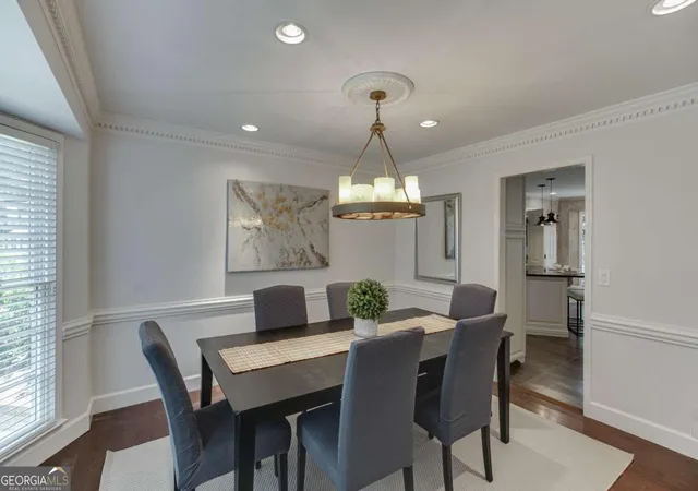 Photo 3 of Single family home for sale at 315 Derby Ridge Tr, Roswell, GA 30075 | MLS# 10817212 | Listing updated on 2026-09-13
