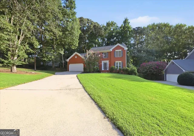Photo 3 of Single family home for sale at 245 St Martins Dr SE, Mableton, GA 30126 | MLS# 10829105 | Listing updated on 2026-10-05
