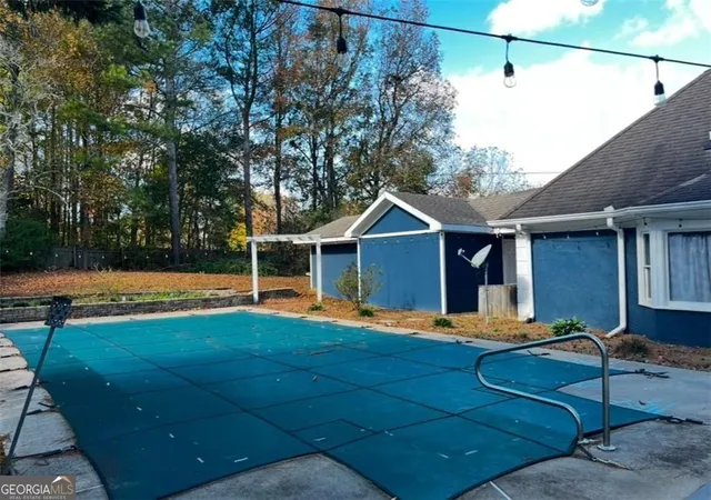 Photo 3 of Single family home for sale at 1501 Shoals Crk Dr SW, Conyers, GA 30094 | MLS# 10696362 | Listing updated on 2026-06-15