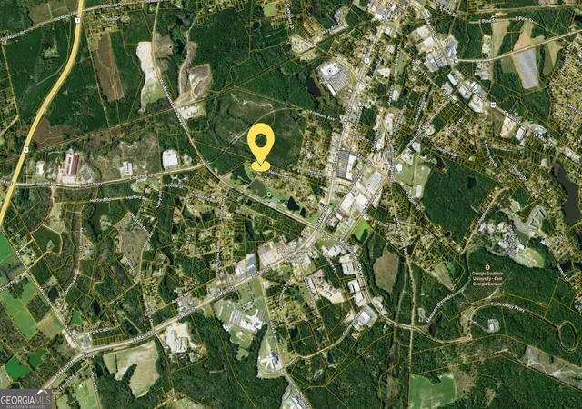 13th image of 1002 Harmon Rd, Swainsboro, GA 30401 | MLS# 10814606