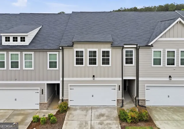 1st image of 230 Point Pl Dr #(3), Loganville, GA 30052 | MLS# 10813020