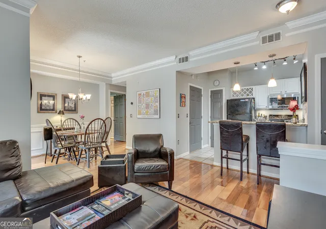 1st image of 955 Juniper St Ne #1114, Atlanta, GA 30309 | MLS# 10731188