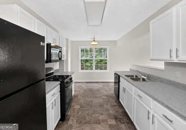 Photo 4 of Single family home for sale at 3502 Devon Chase Rd, Atlanta, GA 30349 | MLS# 10817771 | Listing updated on 2026-08-17