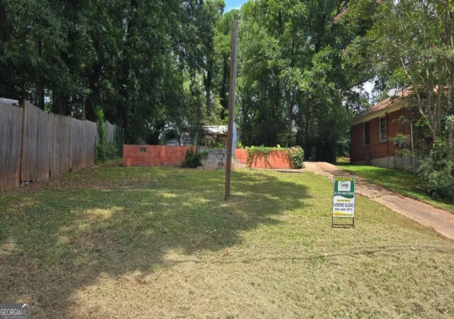 Photo 1 of Land for sale at 198 Harper Rd Se, Atlanta, GA 30315 | MLS# 10785320 | Listing updated on 2026-09-10