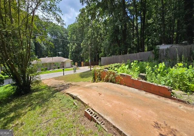 Photo 2 of Land for sale at 198 Harper Rd Se, Atlanta, GA 30315 | MLS# 10785320 | Listing updated on 2026-09-10