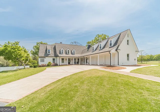 3rd image of 1271 Carl Davis Rd, Monroe, GA 30656 | MLS# 10801109