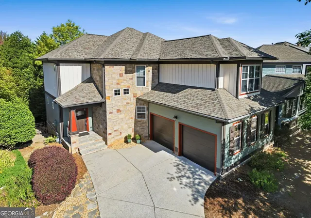 Photo 2 of Single family home for sale at 2814 Prado Ln, Marietta, GA 30066 | MLS# 10737718 | Listing updated on 2026-07-09