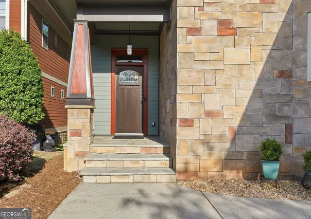Photo 3 of Single family home for sale at 2814 Prado Ln, Marietta, GA 30066 | MLS# 10737718 | Listing updated on 2026-07-09