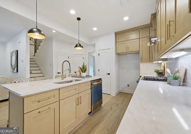 4th image of 2194 Wingate St Sw, Atlanta, GA 30310 | MLS# 10784773