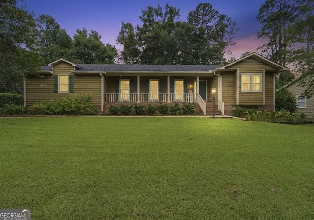 Homes for sale in Macon, GA | 668 Summerwind Dr, Macon, GA 31210 | MLS# 10785520