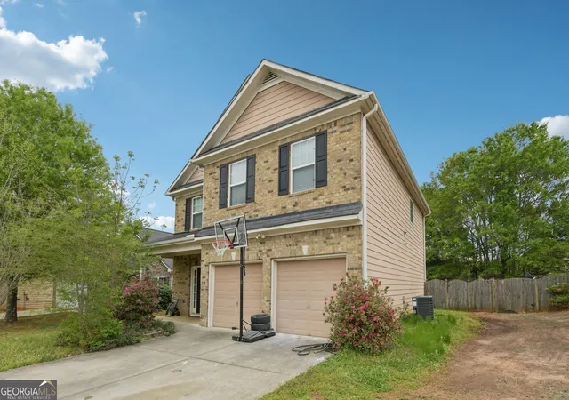3rd image of 217 Klinetop Dr, Mcdonough, GA 30253 | MLS# 10724583