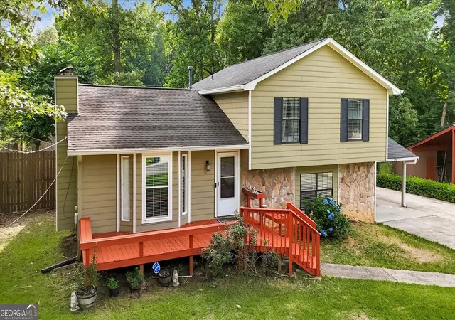Photo 2 of Sale Pending at 270 Amberwood Dr Nw, Lawrenceville, GA 30044 | MLS# 10788871 | Listing updated on 2026-09-18