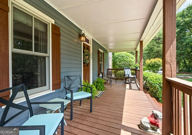 Photo 3 of Single family home for sale at 425 Oak Grove Rd, Athens, GA 30607 | MLS# 10789474 | Listing updated on 2026-09-22