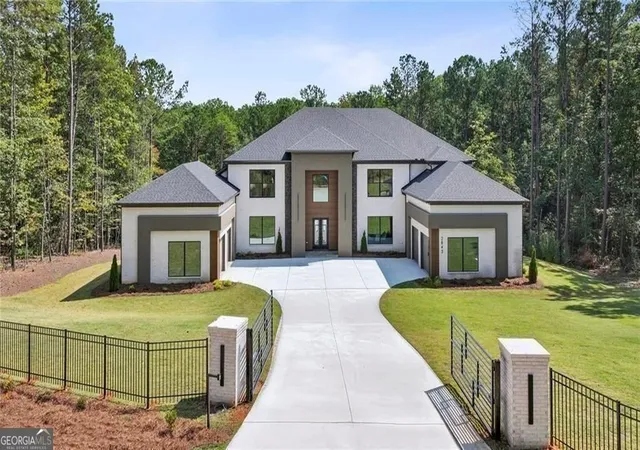 1st image of 2843 N Bogan Rd, Buford, GA 30519 | MLS# 10775549