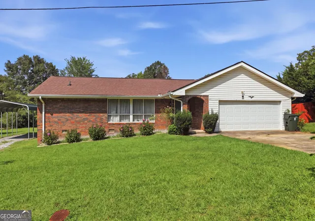 1st image of 42 Charles St, Toccoa, GA 30577 | MLS# 10823631